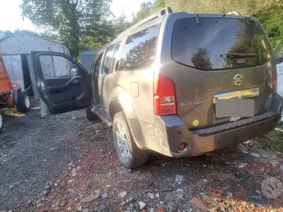 Usata Nissan Pathfinder 171 CV (125 kW) 2007 Grigio SUV