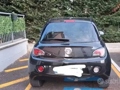 Usata Opel Adam 2014 Nero Utilitaria