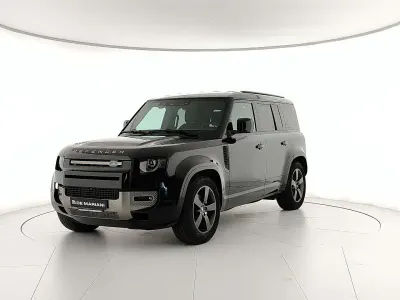 Gebraucht Land Rover Defender SE Dynamic 200 PS (147 kW) 2024 Schwarz SUV