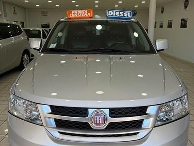Usata Fiat Freemont 170 CV (125 kW) 2011 Grigio SUV