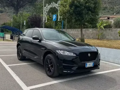 Usata Jaguar F-Pace 180 CV (132 kW) 2019 Nero SUV