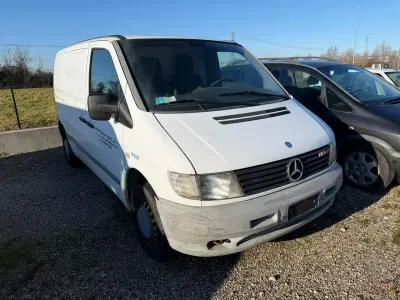 Usata Mercedes Vito 101 CV (74 kW) 2001 Bianco Furgone