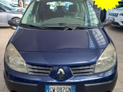 Usata Renault Scénic II Authentique 112 CV (82 kW) 2005 Blu Monovolume
