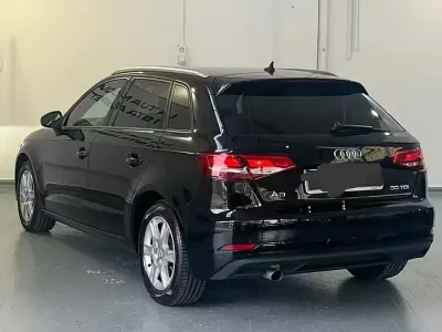 Usata Audi A3 S-Line 116 CV (85 kW) 2018 Nero Berlina