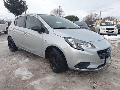 Argento Usata 2016 Opel Corsa Berlina | 5299 € (Buon prezzo)
