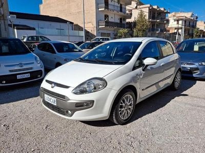 Usata Fiat Punto Evo S 75 CV (55 kW) 2011 Bianco Utilitaria