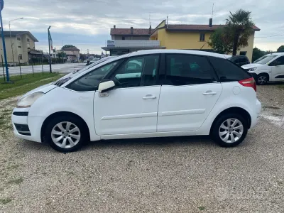 Usata Citroën C4 Picasso 109 CV (80 kW) 2008 Bianco Monovolume