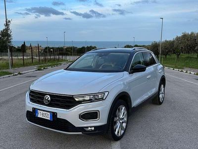 Usata VW T-Roc Advance 116 CV (85 kW) 2019 SUV