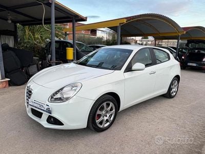Usata Alfa Romeo Giulietta 140 CV (102 kW) 2011 Bianco Berlina