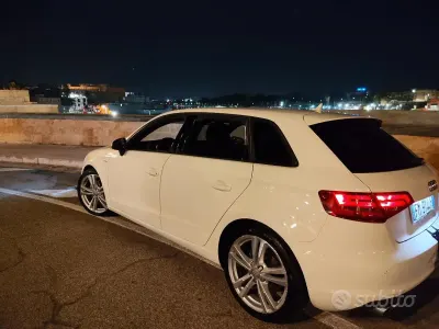 Usata Audi A3 S-Line 150 CV (110 kW) 2015 Bianco Berlina