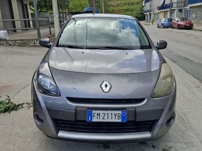 Renault Clio II