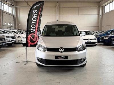 Usata VW Caddy Highline 109 CV (80 kW) 2012 Grigio Monovolume