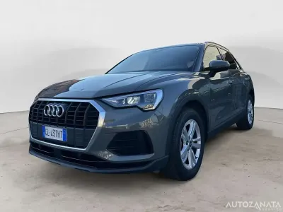Usata Audi Q3 Business 150 CV (110 kW) 2022 Grigio SUV