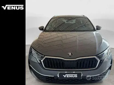 Usata Skoda Octavia Style 116 CV (85 kW) 2024 Grigio Station wagon