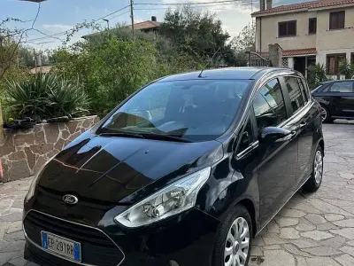 Usata Ford B-MAX Business Edition 100 CV (73 kW) 2013 Nero Monovolume