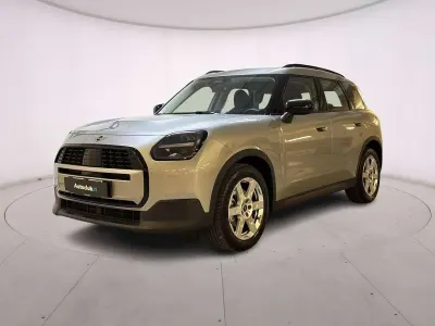 Usata Mini Countryman Essential 163 CV (119 kW) 2024 Melting silver iii SUV