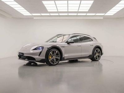Usata Porsche Taycan Cross Turismo 459 kW (625 CV) 2021 Beige Station wagon