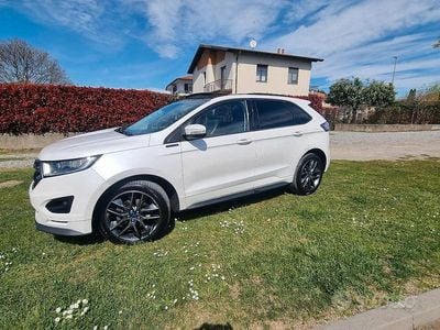 Usata Ford Edge Sport 210 CV (154 kW) 2016 Bianco SUV