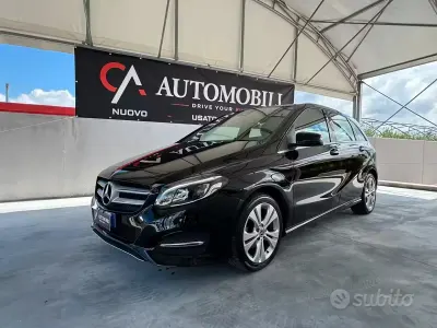 Usata Mercedes B180 Executive 109 CV (80 kW) 2018 Nero Monovolume