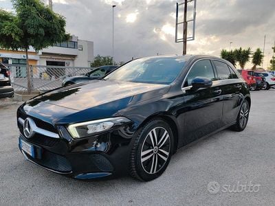 Usata Mercedes A200 150 CV (110 kW) 2021 Nero Berlina