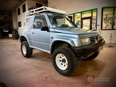 Usata Suzuki Vitara 75 CV (55 kW) 1989 Blu/azzurro SUV