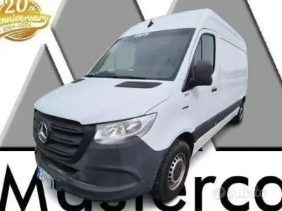 Usata Mercedes E-Sprinter 85 kW (116 CV) 2021 Bianco Furgone