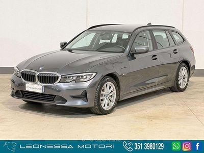 Usata BMW 320e 163 CV (119 kW) 2021 Grigio Station wagon