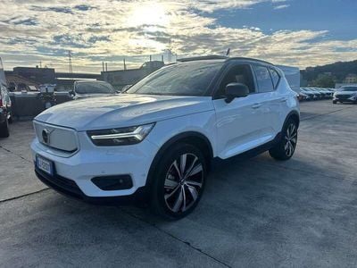 Usata Volvo XC40 Pro 80 kW (109 CV) 2022 Bianco SUV