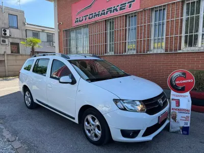 Begagnad Dacia Logan MCV Lauréate 90 HK (66 kW) 2016 Vit Kombi