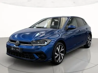 Usata VW Polo R-line 95 CV (69 kW) 2024 Reef blue metallizzato Utilitaria