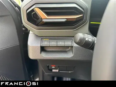 Usata Dacia Duster Extreme 140 CV (102 kW) 2025 Grigio scuro SUV