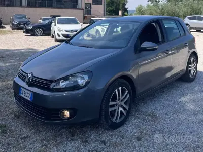 Usata VW Golf VI 110 CV (80 kW) 2009 Grigio Utilitaria