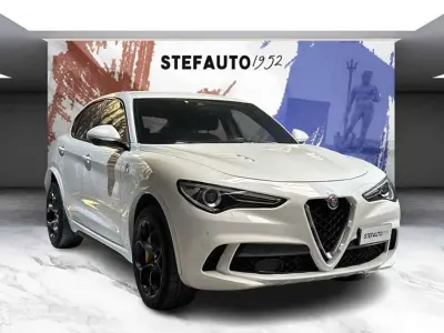 Usata Alfa Romeo Stelvio Quadrifoglio 510 CV (375 kW) 2019 Bianco metallizzato SUV