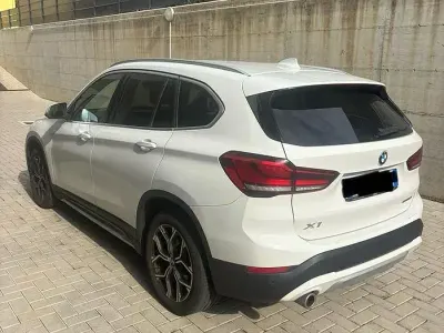 Usata BMW X1 143 CV (105 kW) 2021 Bianco SUV