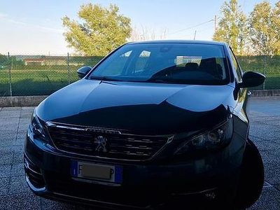 Usata Peugeot 308 120 CV (88 kW) 2018 Berlina