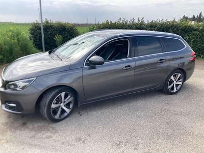 Usata Peugeot 308 Allure 131 CV (96 kW) 2019 Grigio Station wagon