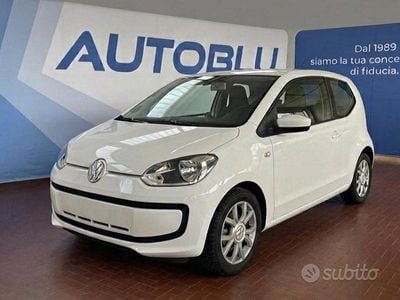 Begagnad VW up! Move 60 HK (44 kW) 2016 Vit Halvkombi