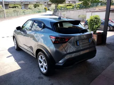 Usata Nissan Juke N-Connecta 114 CV (83 kW) 2021 Argento SUV