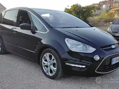Usata Ford S-MAX Business Edition 163 CV (119 kW) 2013 Nero Monovolume