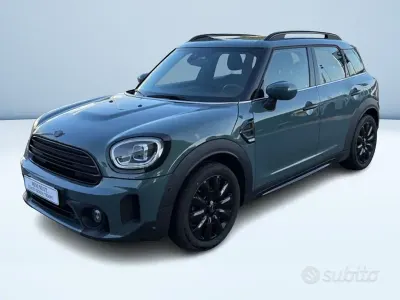 Usata Mini Countryman 116 CV (85 kW) 2022 Verde SUV