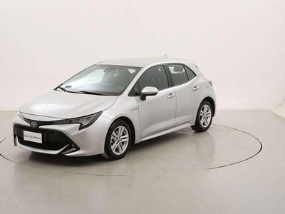 Usata Toyota Corolla Hybrid Business Edition 122 CV (89 kW) 2021 Argento Berlina