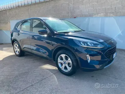 Usata Ford Kuga Titanium 120 CV (88 kW) 2021 Blu SUV