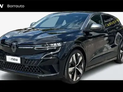 Usata Renault Megane E-Tech Techno 160 kW (218 CV) 2022 Grigio Berlina
