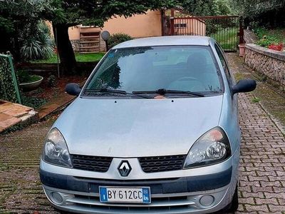 Renault Clio II