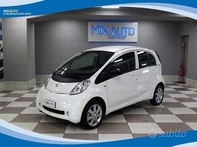 Usata Peugeot iON Active 49 kW (67 CV) 2020 Bianco pastello Utilitaria
