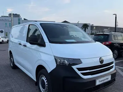 Nuova VW T7 150 CV (110 kW) 2026 Clear white Furgone