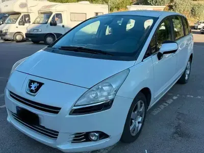 Usata Peugeot 5008