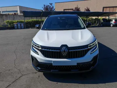Usata Renault Espace Iconic 131 CV (96 kW) 2023 SUV