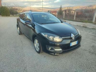 Usata Renault Mégane GrandTour LIMITED 110 CV (80 kW) 2015 Station wagon