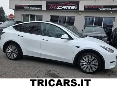 Usata Tesla Model Y RWD 88 kW (120 CV) 2023 Bianco SUV